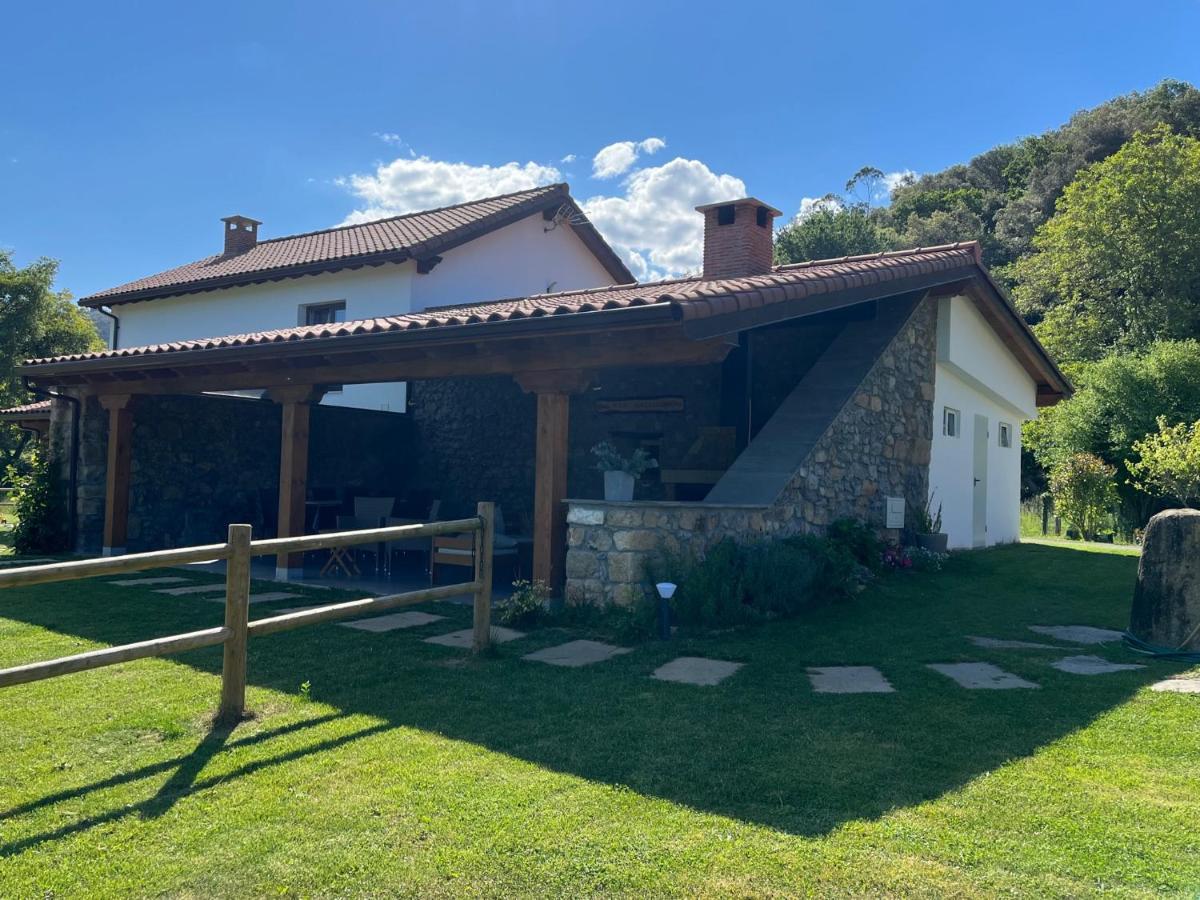 Casa Rural Mazarredonda San Pantaleón de Aras Exteriér fotografie